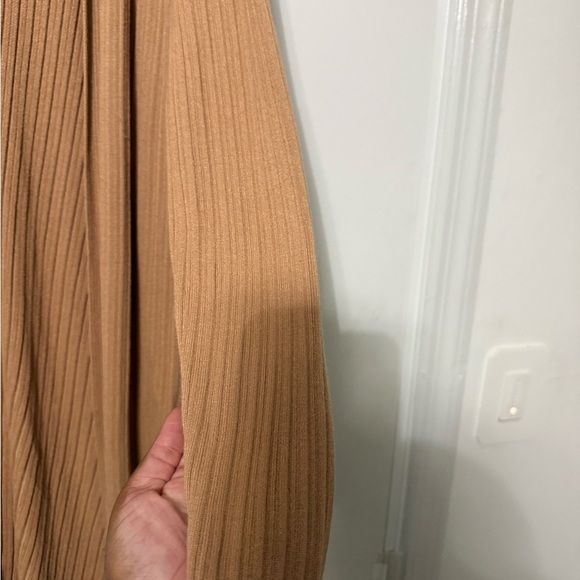 Light Tan Ribbed Long Cardigan - Picture 2 of 3
